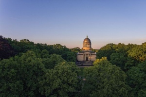 Das Mausoleum im Dessauer Tierpark