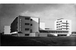 Bauhausgebäude; Consemüller