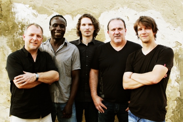 TB-Session-Band