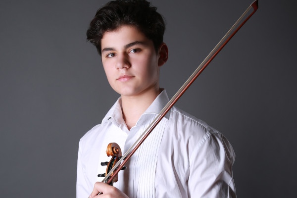 Leonard Toschev – 1. Preisträger des letzten Violin-Förderwettbewerb um den Rust-Preis